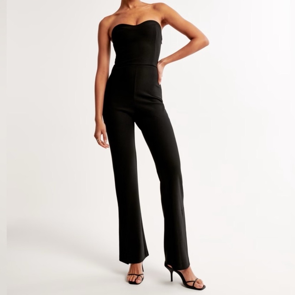 NWT A&F TALL Black Strapless Corset Sweetheart Jumpsuit